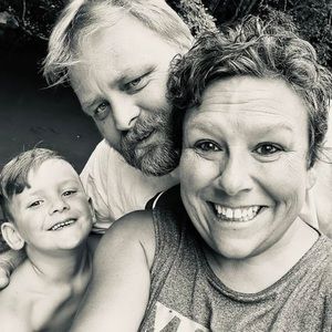 Meet your Posher, Traci